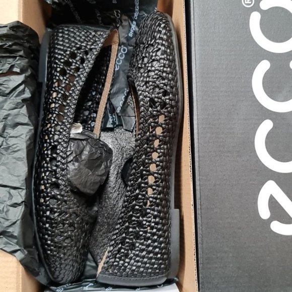 ECCO Women's Kelly Woven Ballet Flat - Picture 6 of 9